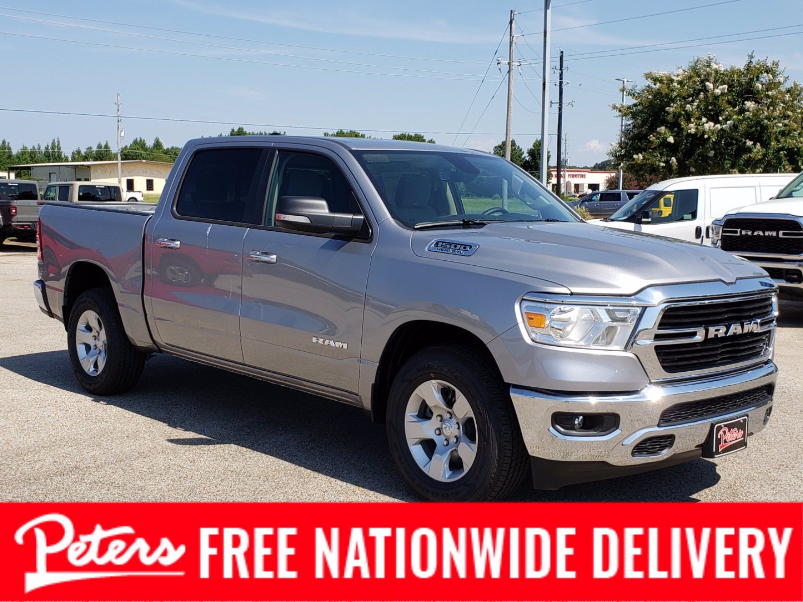 New 2020 Ram 1500 Lone Star Crew Cab in Longview #20D915 | Peters ...