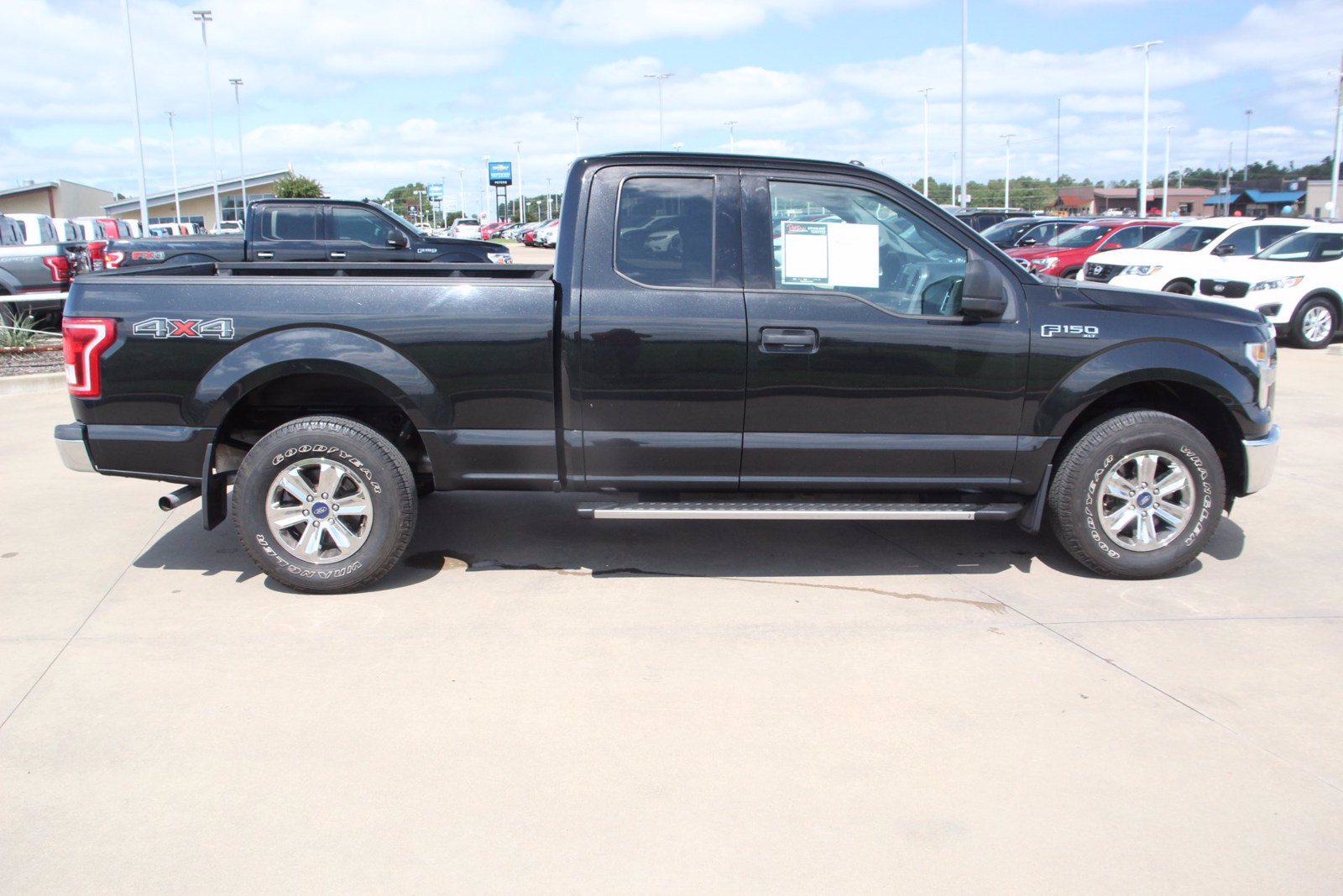 Pre-Owned 2015 Ford F-150 XLT Super Cab in Longview #20C338B | Peters ...