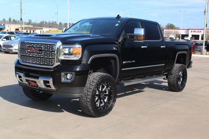 Pre-Owned 2018 GMC Sierra 2500HD Denali Crew Cab in Longview #8498P ...