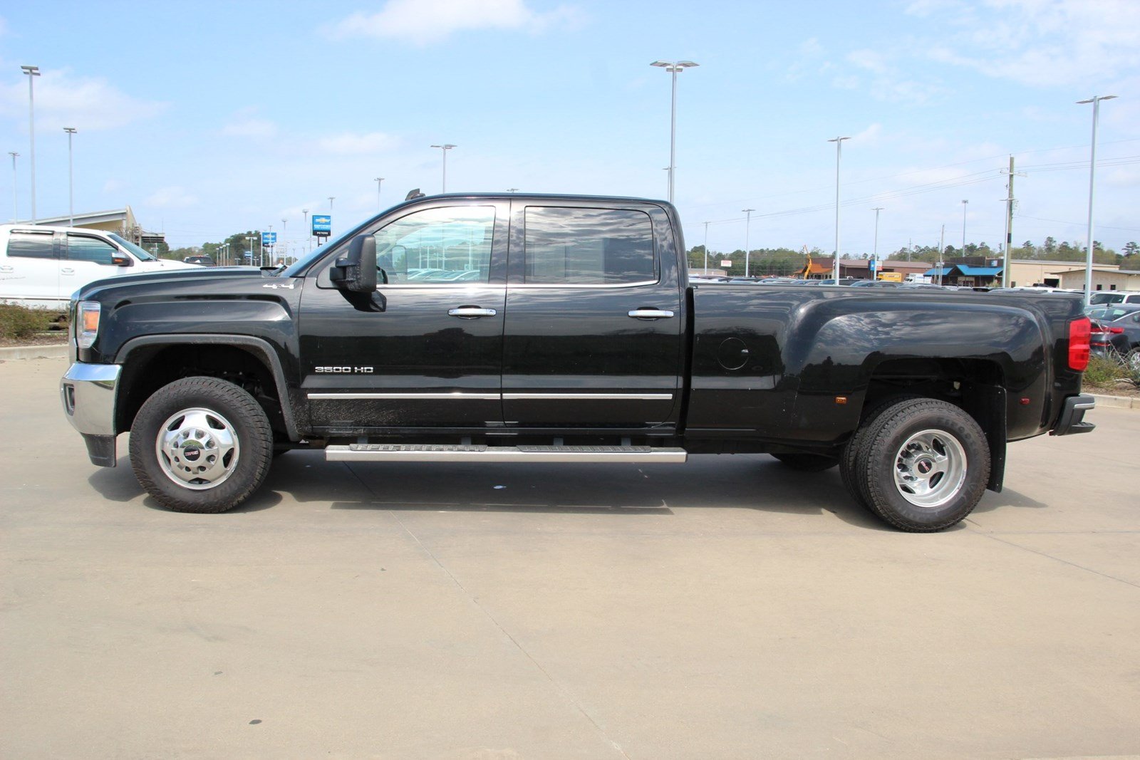 Pre-Owned 2015 GMC Sierra 3500HD SLT 4D Crew Cab in Longview #20C117A ...