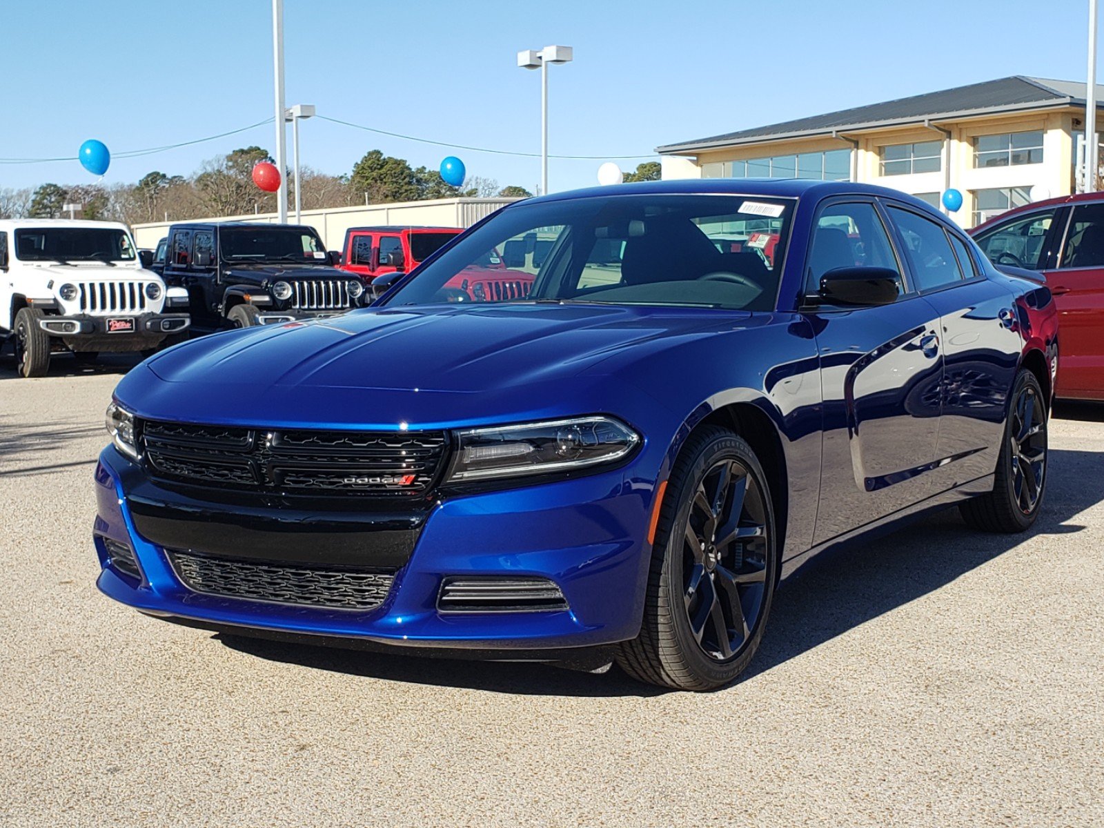 New 2019 Dodge Charger SXT Sedan in Longview #9D1444 | Peters Chevrolet