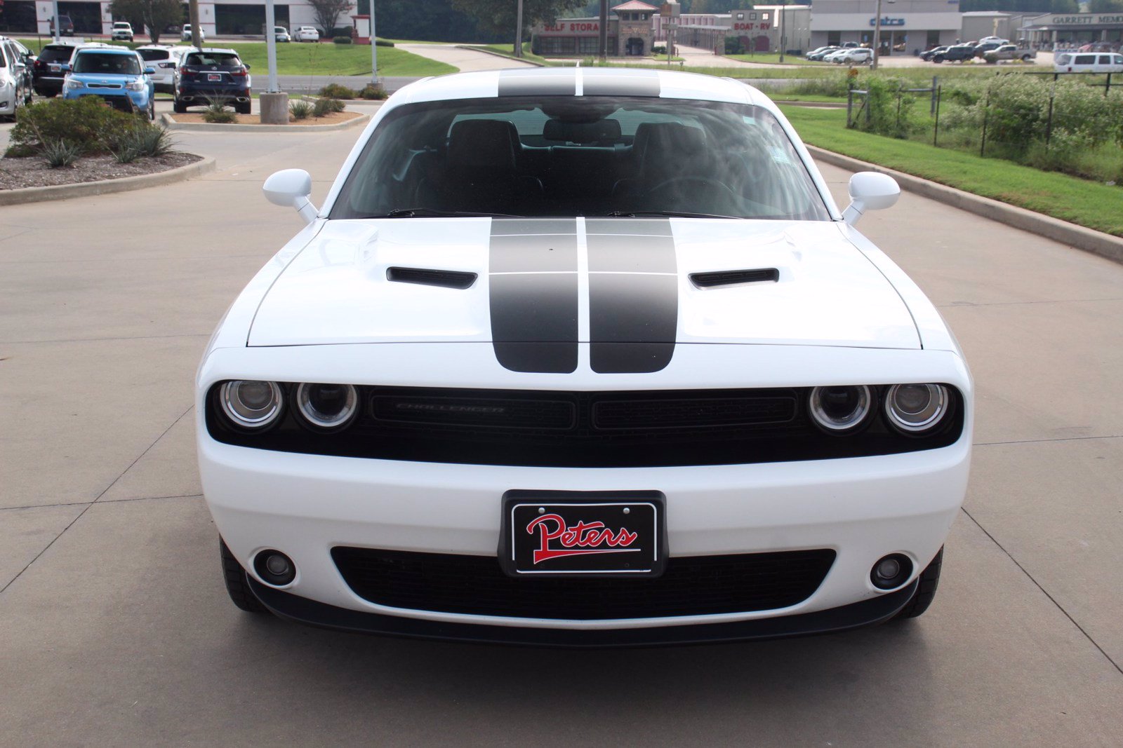 2017 Dodge Challenger Sxt Coupe 2d