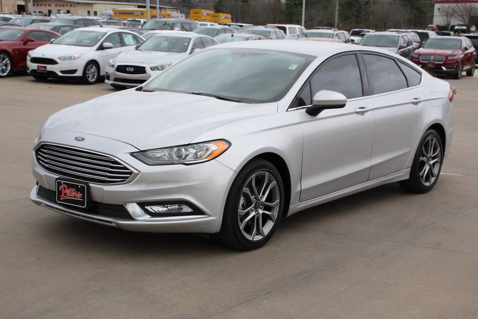 Pre-Owned 2017 Ford Fusion SE 4D Sedan in Longview #A4074 | Peters ...