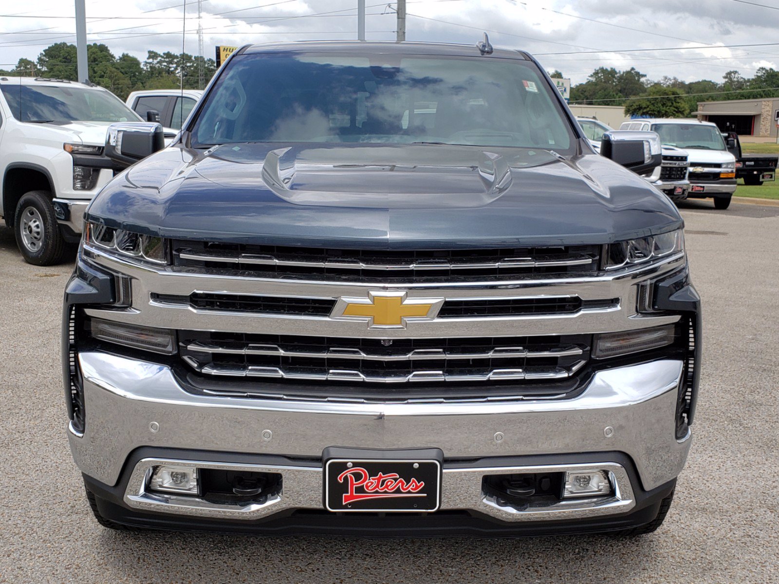 New 2020 Chevrolet Silverado 1500 LTZ Crew Cab in Longview #20C1114