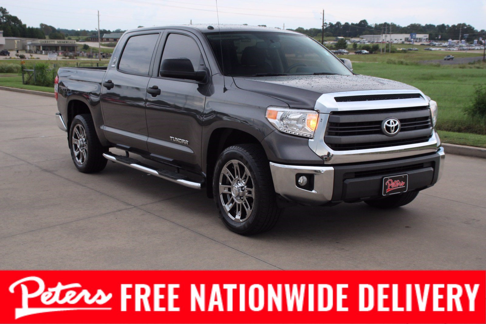 Pre-Owned 2015 Toyota Tundra SR5 4D CrewMax in Longview #20D397B