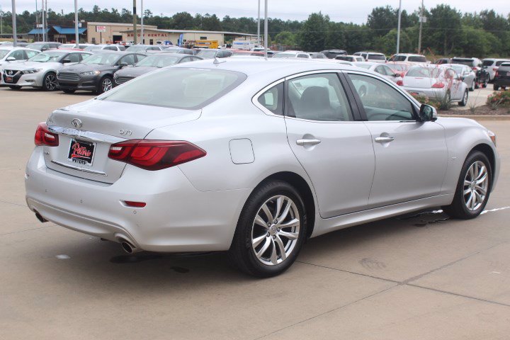 Pre-Owned 2018 INFINITI Q70 3.7X 4D Sedan in Longview #A3892 | Peters