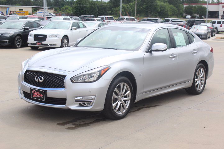 Pre-Owned 2018 INFINITI Q70 3.7X 4D Sedan in Longview #A3892 | Peters