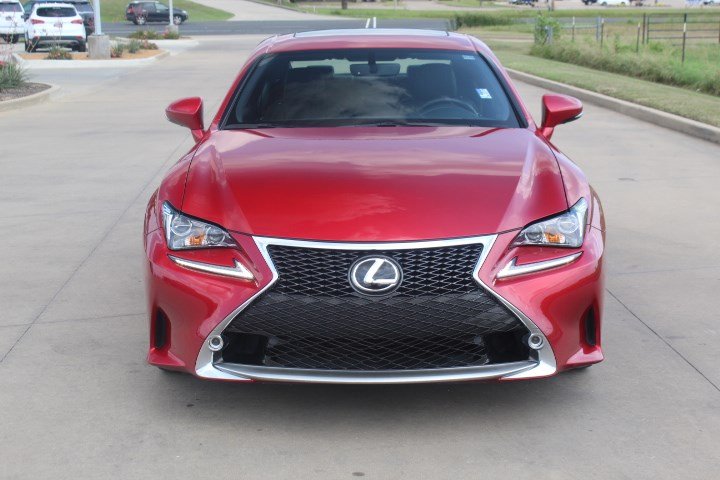 Lexus rt 200t