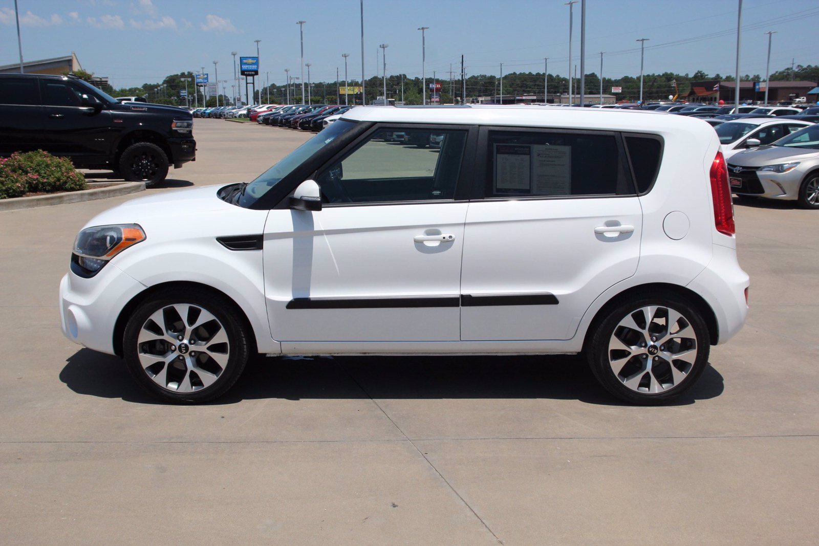 Pre-Owned 2013 Kia Soul Exclaim 4D Hatchback in Longview #20D616B ...