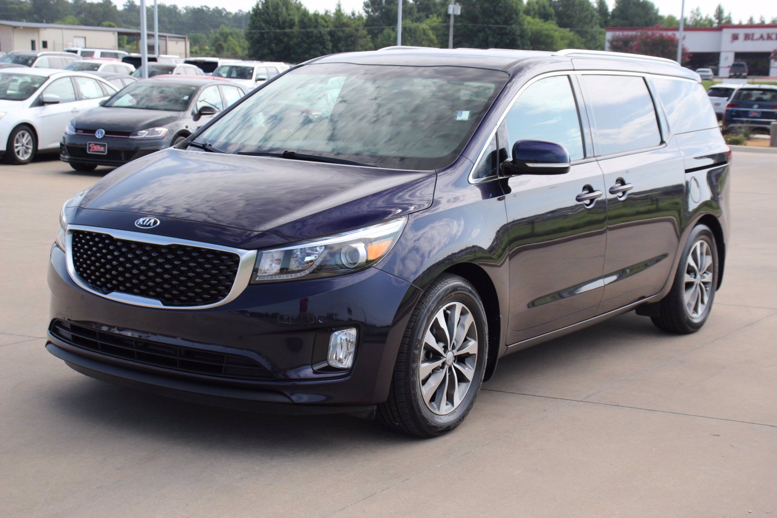 Pre-Owned 2018 Kia Sedona SX 4D Passenger Van in Longview #9D1164AC ...